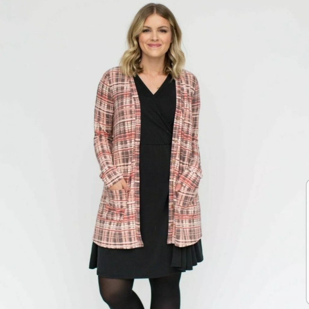 Agnes and Dora womens orange plaid long sleeve button front cardigan