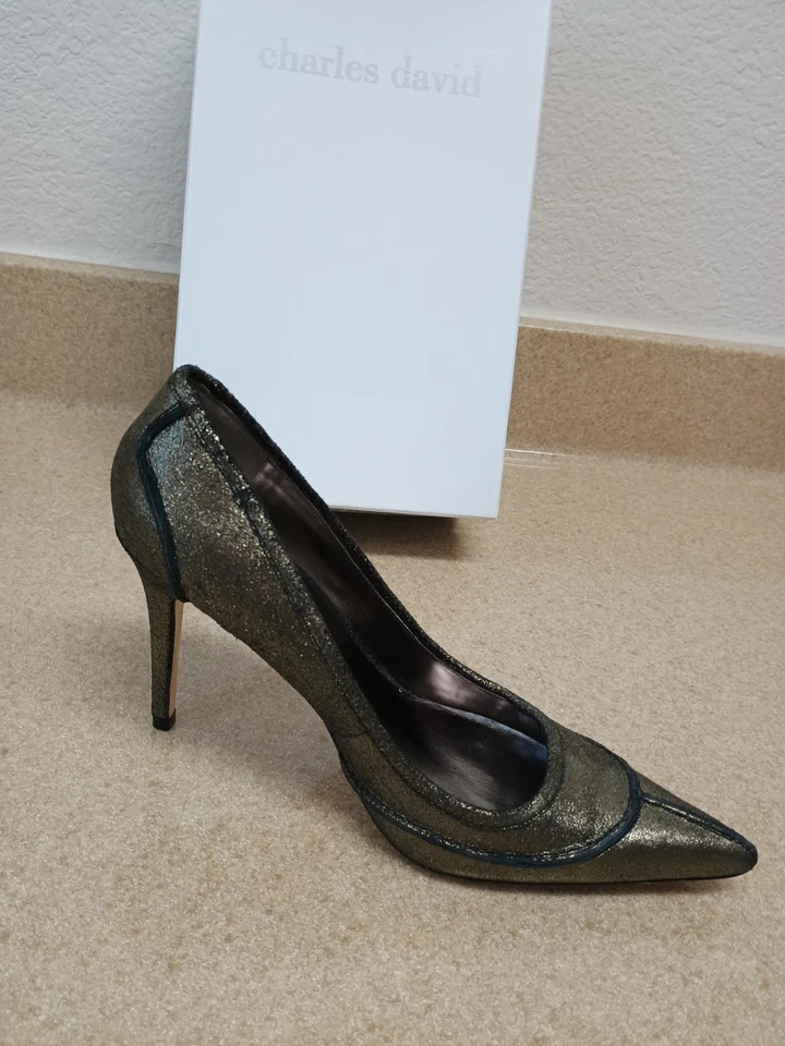 Zapatos de salón clásicos de gamuza de peltre Charles David talla 9M tacón punta punta brillo aguja Foto 4 de 4