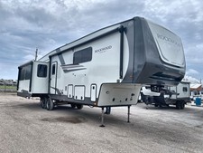 2026 Forest River Rockwood Signature FW 401SFB