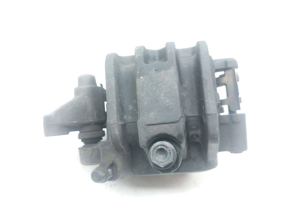 Pinza de freno delantera Honda VT750CA Aero 05 Foto 2 de 4