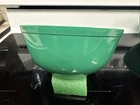 Pyrex 403 Mixing Bowl 35 Green Beautiful