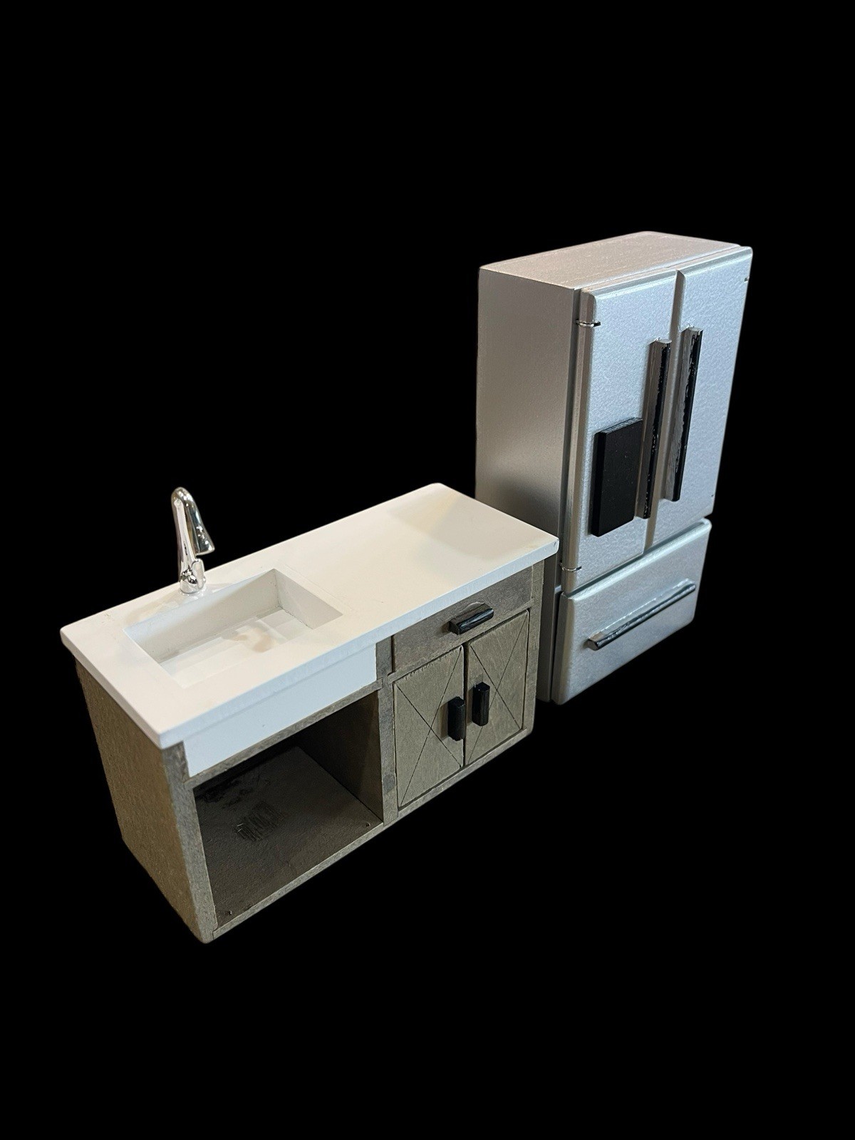 Mayberry Street Miniatures Dollhouse Kitchen Sink And Fridge Set 1:12 Scale