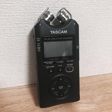 Tascam DR40 Portable Audio Recorder Linear PCM 4 Track Handheld Pro black C066