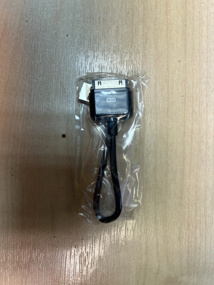 Kensington Charge and Sync USB to 30 pin cable K67780WW - Image 4 of 4