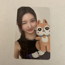 IVE (Minive POP-UP Store) OFFICIAL MD PC #4 (Gaeul) Authentic, Mint condition. 