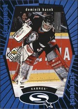 1998-99 UD Choice StarQuest Blue #SQ4 Dominik Hasek Card