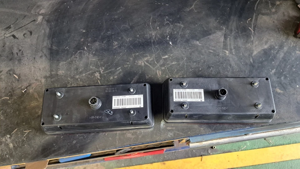 Luces traseras chasis cabina Dodge Promaster Foto 2 de 3