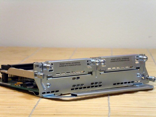 Cisco NM-2W Network Module Two WIC Slots f. 2600 Router - 第 1/1 張圖片