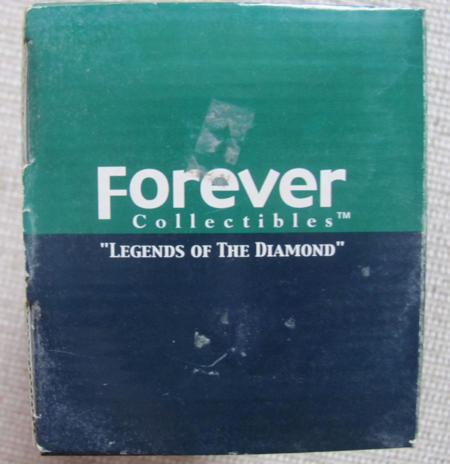 ICHIRO SUZUKI Forever Collectibles Legends of the Diamond Bobblehead