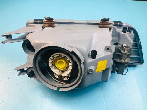 Opel Omega A 1986-94 Vauxhall Bosch Left Headlight 1307022019 Genuine NOS - Picture 6 of 8