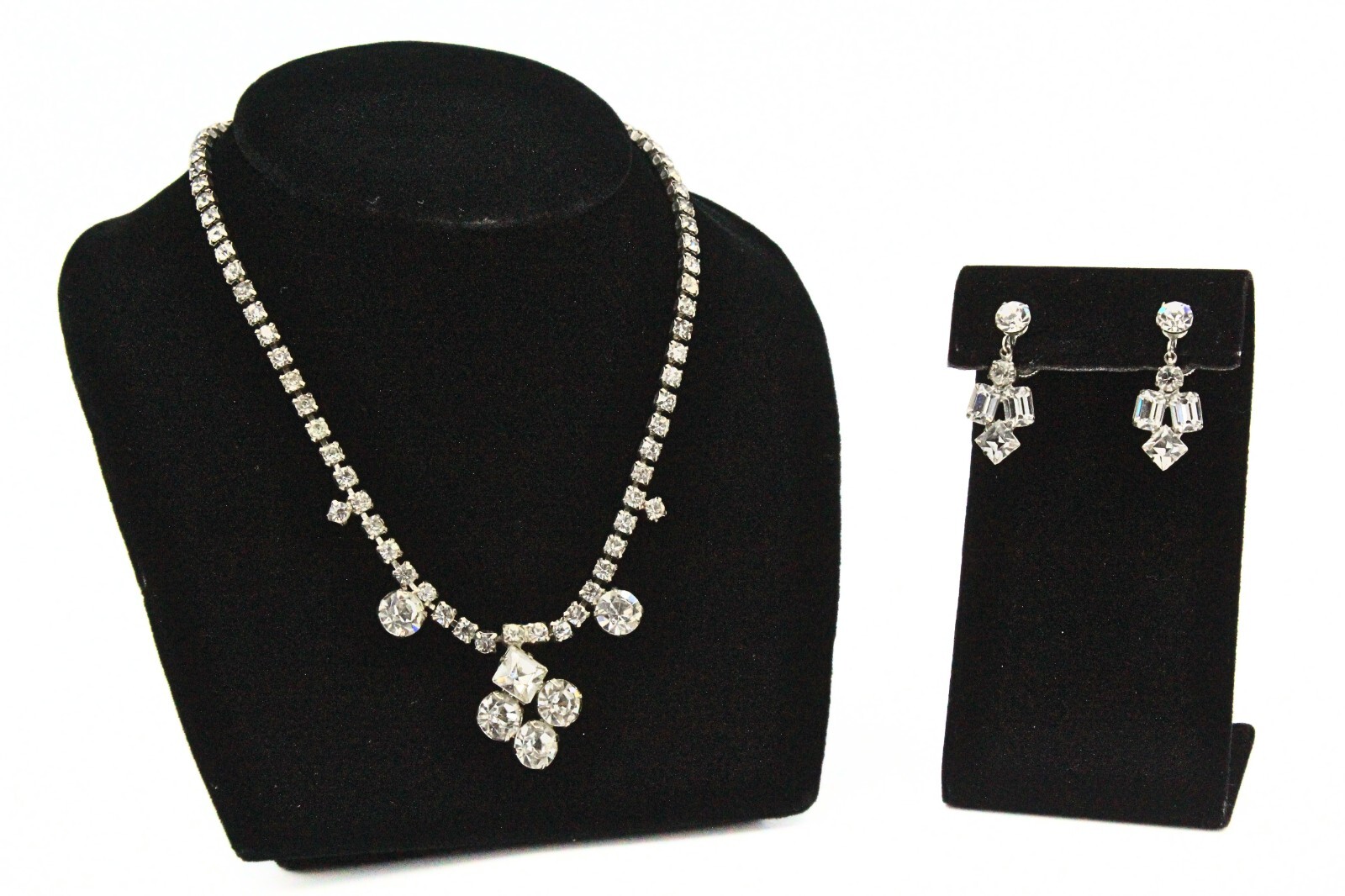 Kramer Designer Signed Foiled Back Rhinestones Br… - image 1