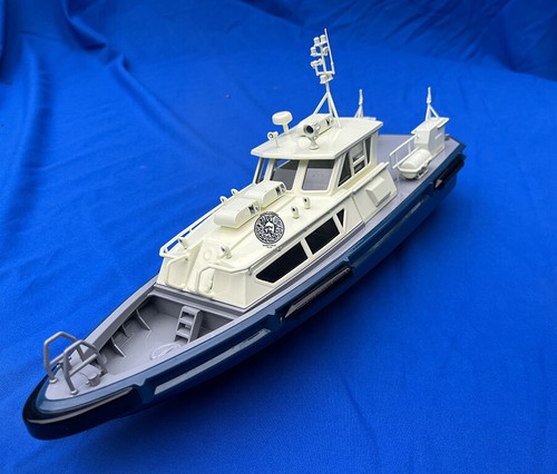 Damen 1605 FCS (Schneller Besatzungslieferant) 1:24/32/48 RC Modell Versandset - Bild 5 von 18