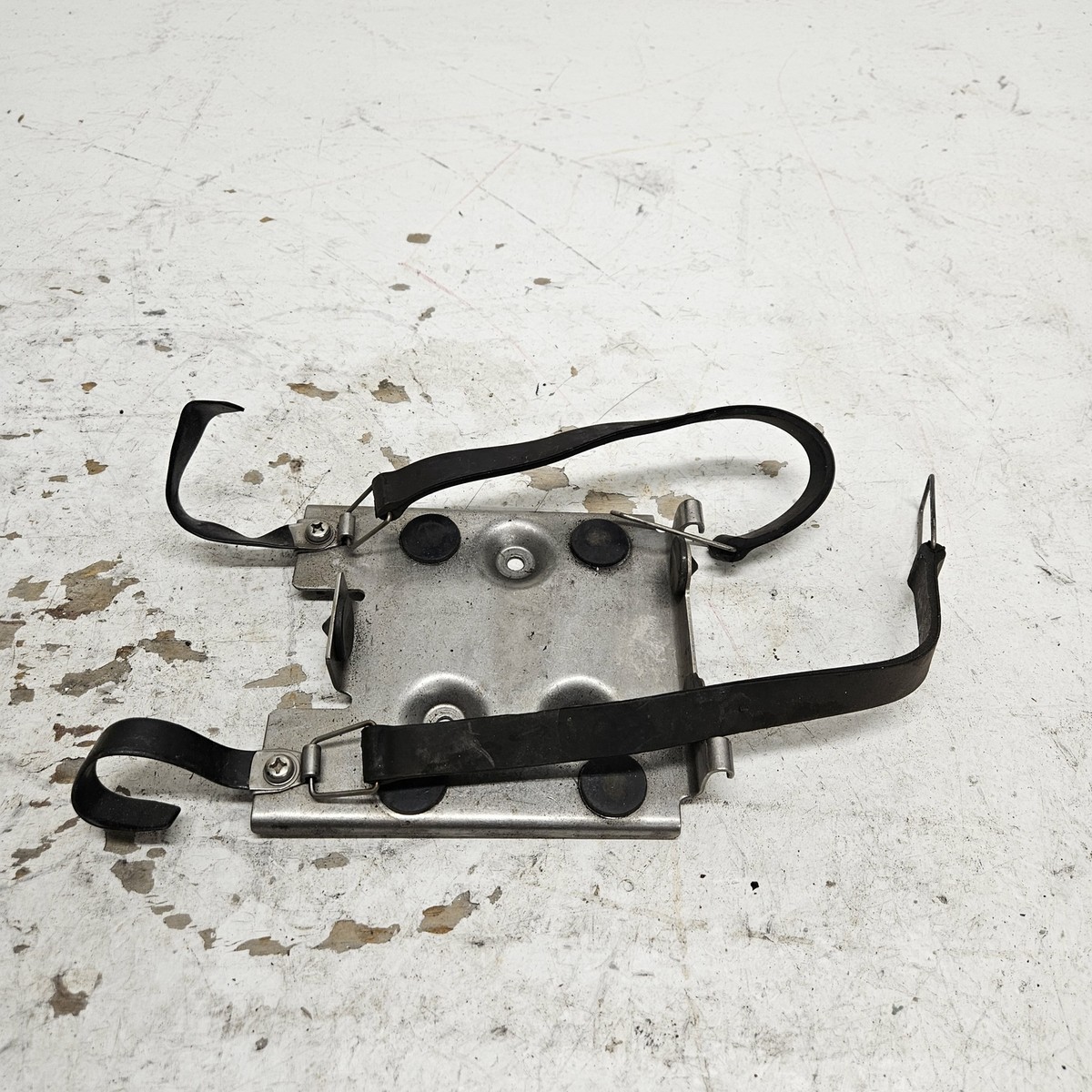 Kawasaki Jet Ski 1994-1997 ZXI 750-1100 Oil Tank Bracket + Straps