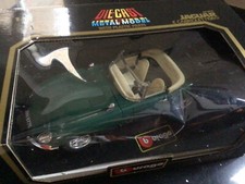 Burago Jaguar E Type Cabriolet 1961 Bitish Racing Green 1:18 VGC BOXED