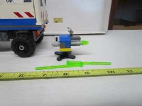 Lego JURASSIC WORLD RAPTOR ESCAPE VEHICLE ONLY SET 75917