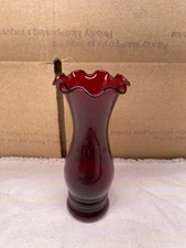 Vintage Royal Ruby Anchor Hocking Glass Bud Vase Ruffled Edge 6” EUC MCM