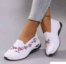Womens Summer Lightweight Mesh Shoes