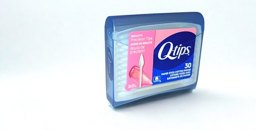 Q-tips Precision Tip Cotton Swabs Paper Stick Pointed Tip White 30 Count - Picture 5 of 6