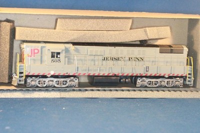JP HO Athearn BB Fairbanks Morse Trainmaster H24-66 Jersey Penn #505 DC