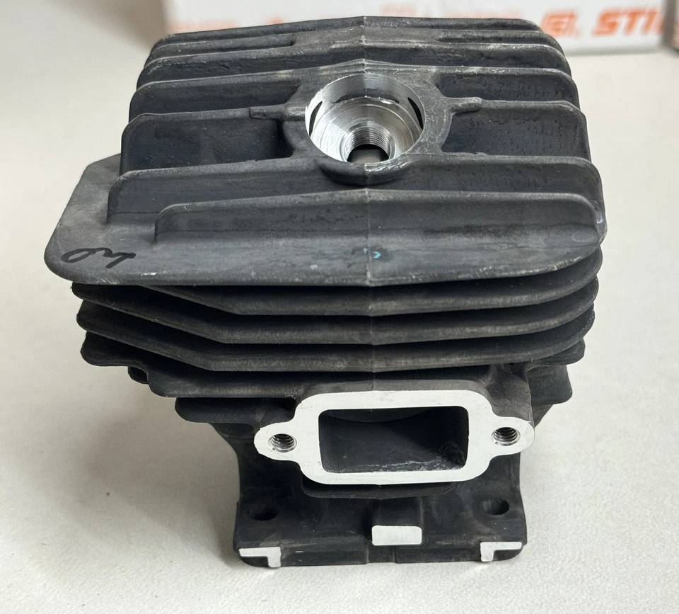 ОРИГИНАЛЬНЫЙ ЦИЛИНДР STIHL С ПОРШНЕВЫМ КОМПЛЕКТОМ 1128 020 1221: 046 046R MS460 MS460R MS460VW - Изображение 2 из 4