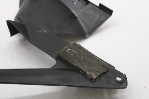 2004 HONDA CBR1000RR RIGHT SIDE INNER FAIRING - Bild 7 von 7