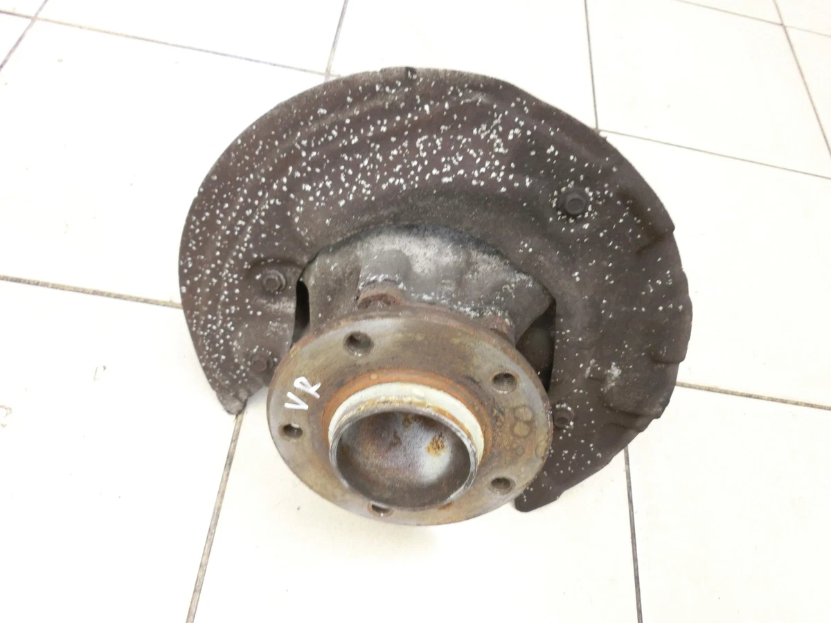 Stub Axle Wheel Hub with ABS Ri Fr for BMW E87 118d 07-11 LCI 3121 