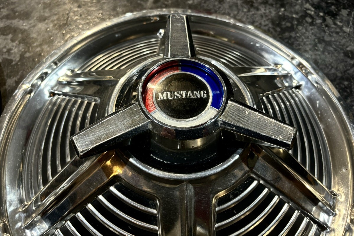1964 1/2-1965 FORD MUSTANG 14”SPINNER WHEEL COVERS HUB CAPS PAIR 2