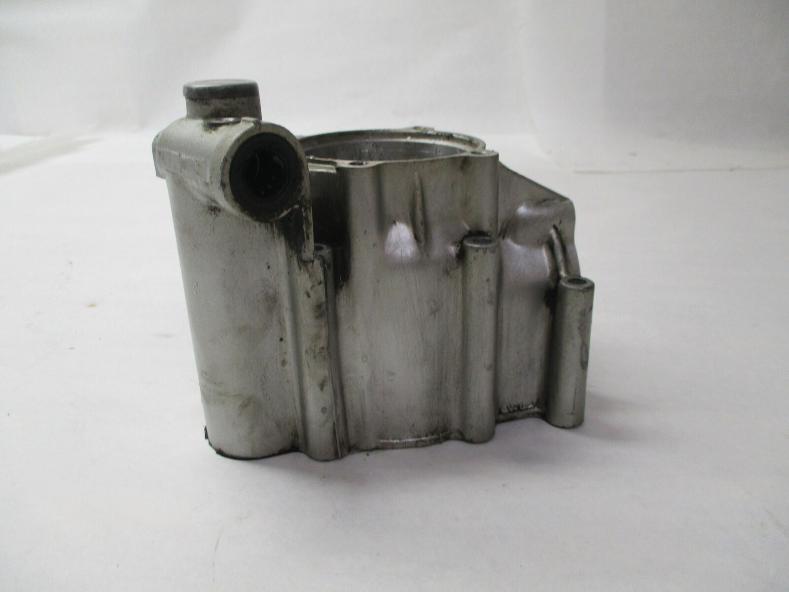 87+Kawasaki+Vn750+VN+750+A3+Vulcan+OEM+Front+Bevel+Gear+Output+Housing