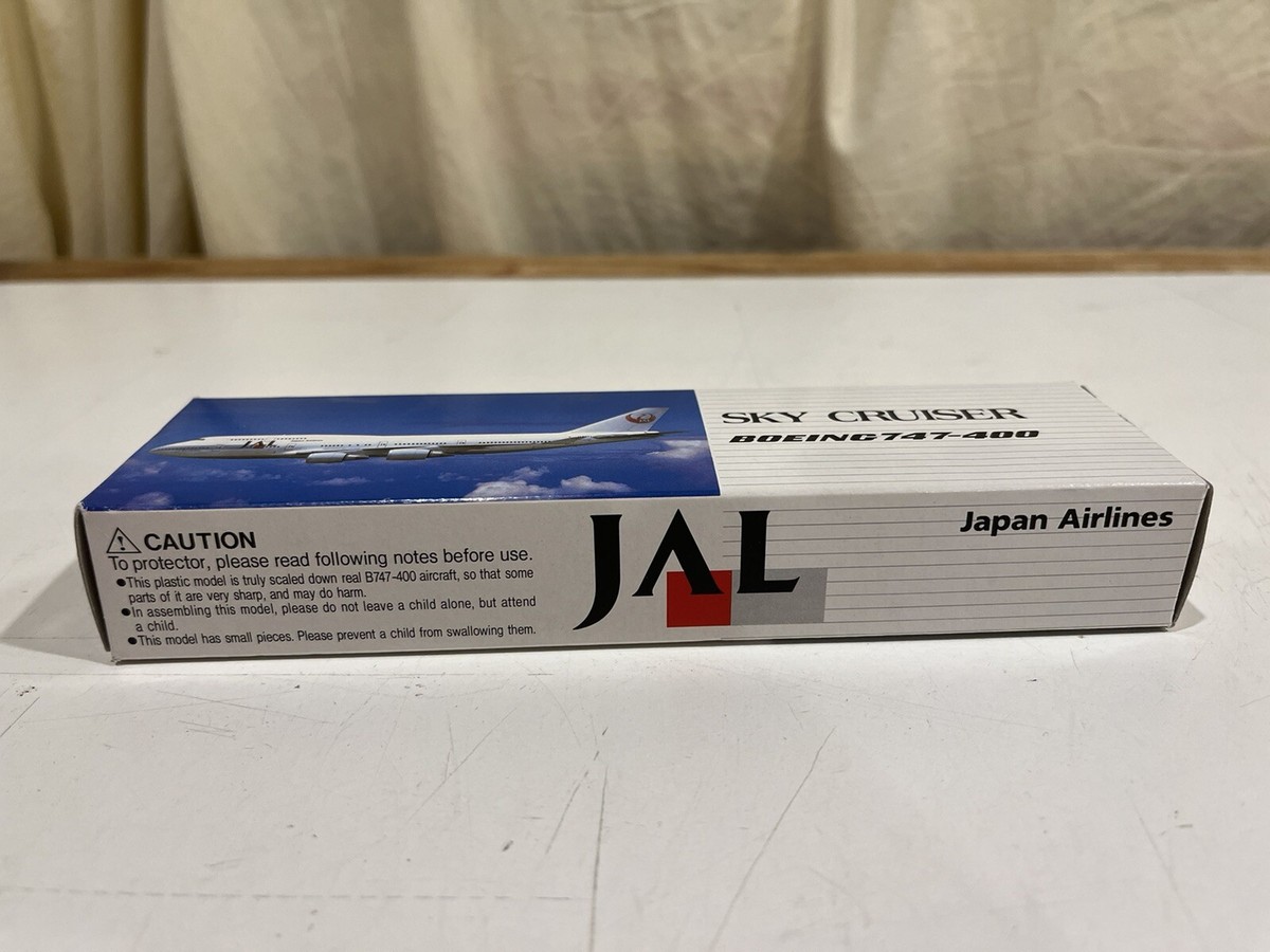 New - JAL Japan Airlines Sky Cruiser Boeing B747-400 Aircraft 1