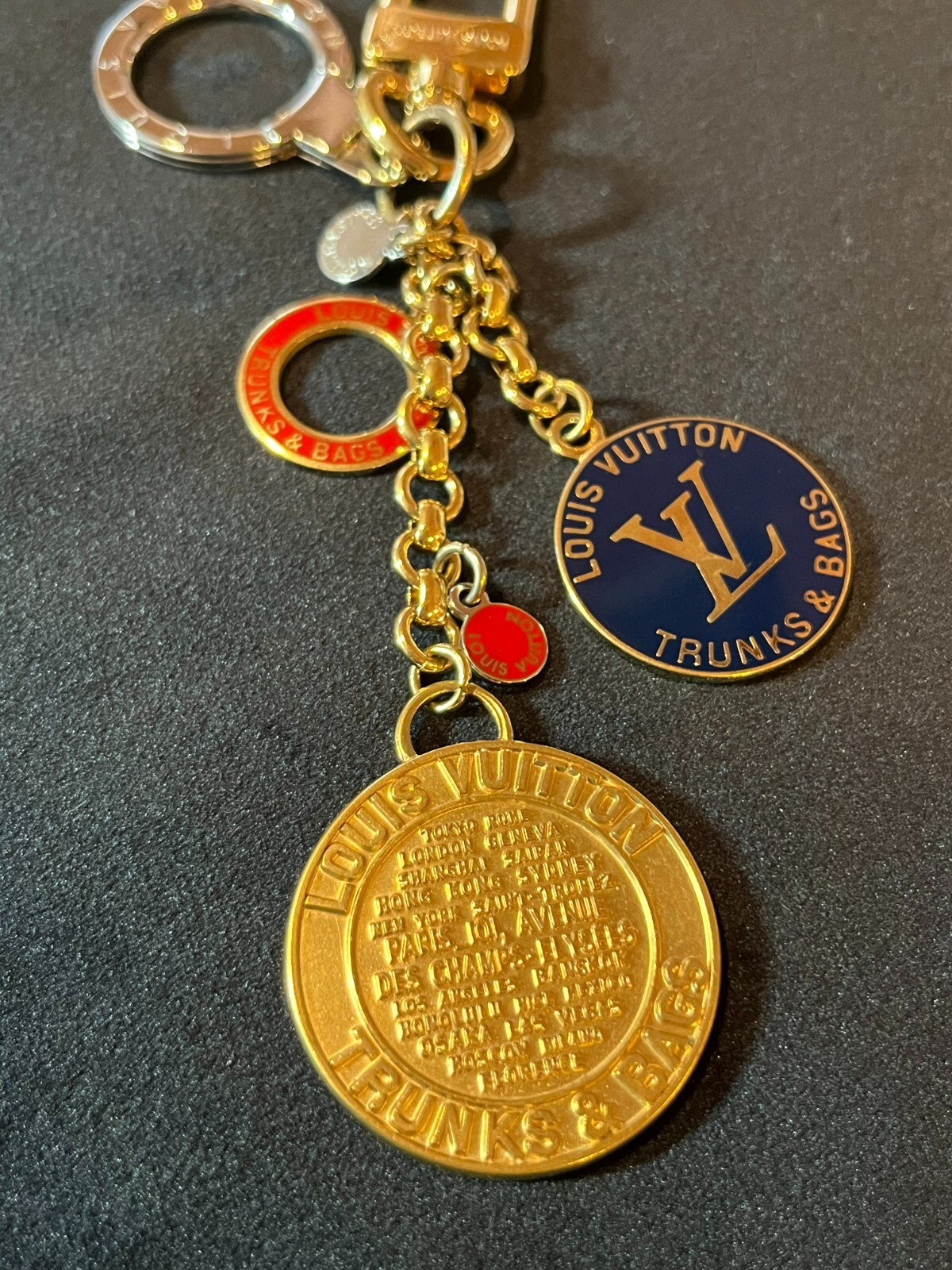 LOUIS VUITTON Bag charm Key Chain Ring holder AUTH TRUNKS & BAGS COIN