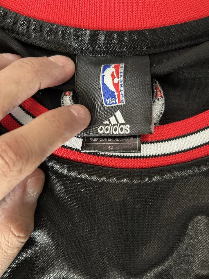 Camiseta Derrick Rose #1 Negra Chicago Bulls NBA Para Hombre Talla 54 Adidas Cosida Foto 3 de 4