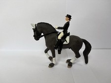 Schleich Pferd Mit Reiterin Und Zubehör