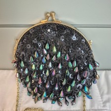 Vintage Black Iridescent Beaded Evening Bag Clamshell Gold Kiss Lock Gold Chain