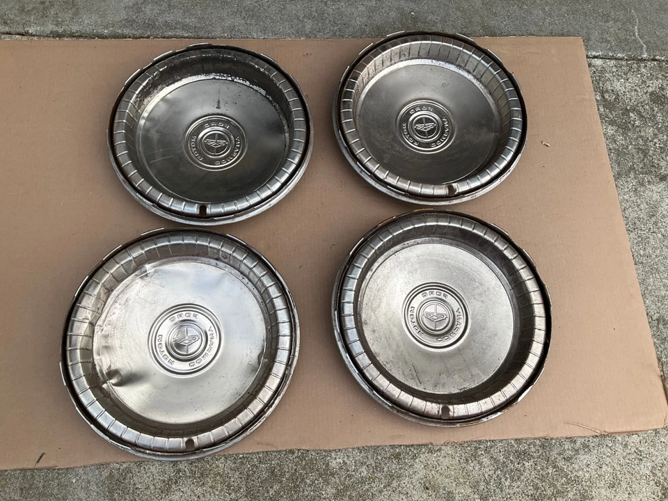 Четыре 15-дюймовых колпака колес 1971 1972 Ford LTD 1973 1975 1979 F100 F1590 E150 - Изображение 3 из 3