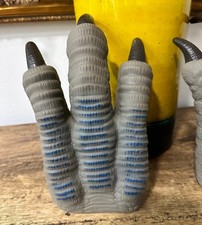 Jurassic World Velociraptor Blue Claws Dinosaur One Size Halloween Kids