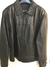 mens Wilson  s size large black leather jacket