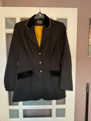 dublin schwarz mit gelben Details Show Jacke, Gr. 12, in sehr gutem Zustand.