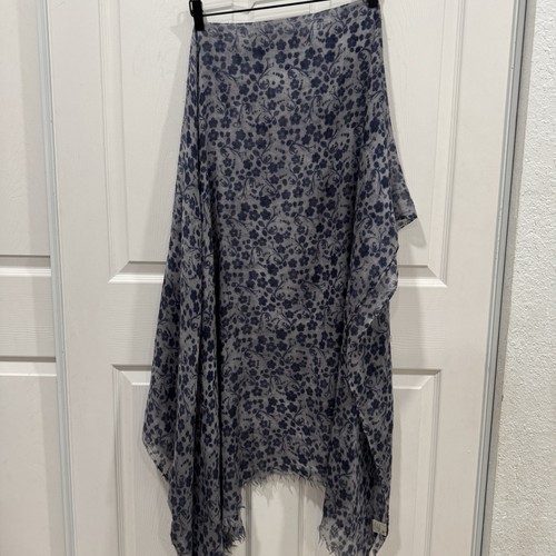 DESTIN ITALY SILK CASHMERE Big SQUARE SCARF SHAWL 70” Gray Floral Blue - Picture 5 of 5