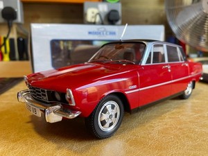 Miniature Corgi Vanguards 1/43 – Rover P6 3500 V8 1967, Neuve