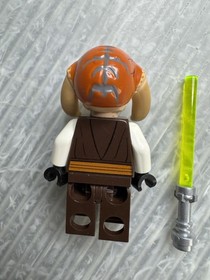 LEGO Star Wars MINIFIGURE Jedi Saesee Tiin 9498 7931