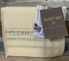 Clean Spaces Polyester Printed Duvet Set White Gray Finish King/CalKing