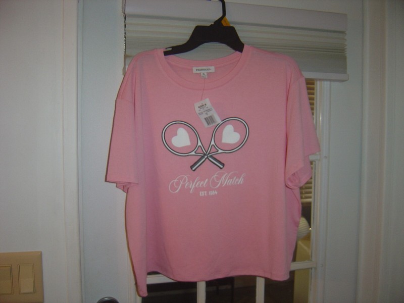New  Freshman Womens Crop Top  Size XL