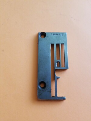UNION SPECIAL 15824C THROAT PLATE FOR SEWING MACHINES, USED -FREE SHIPPING-