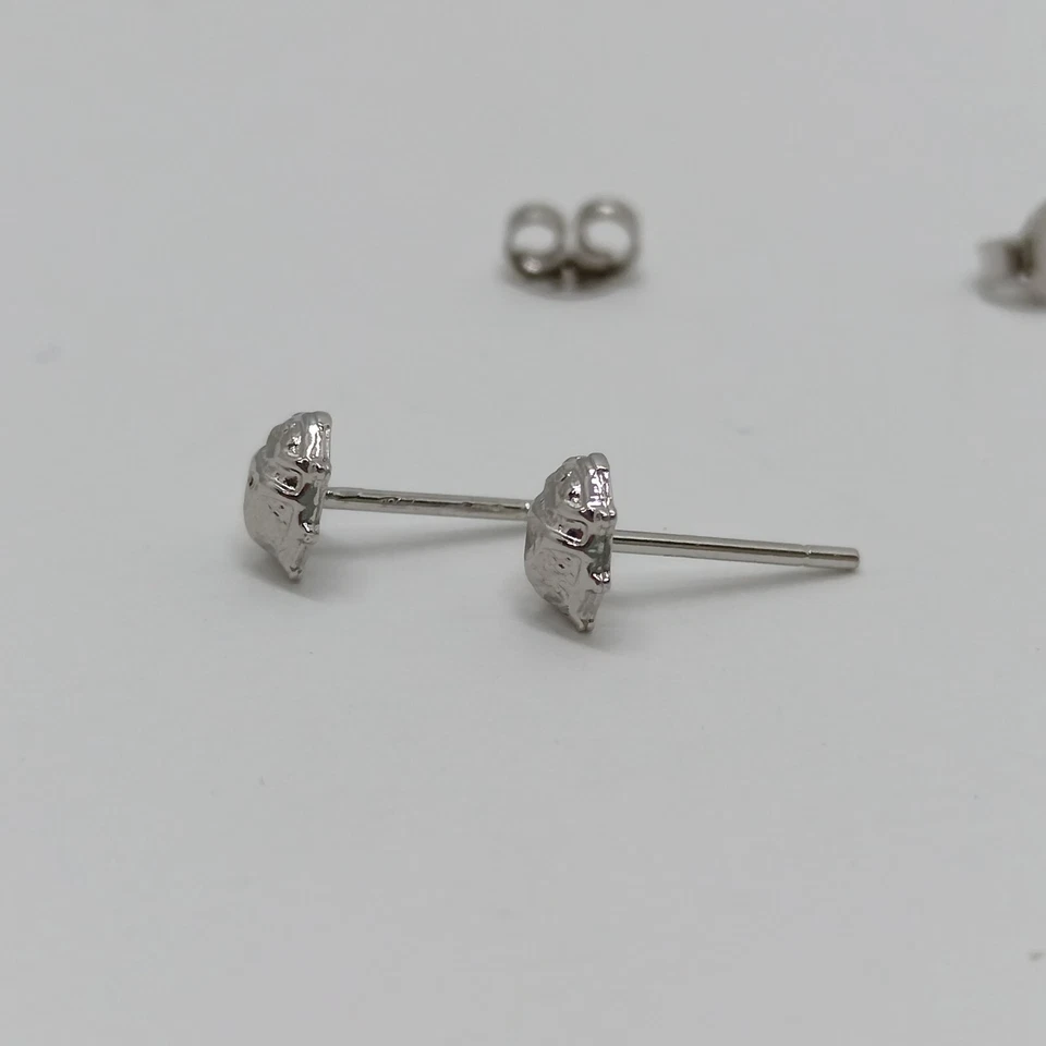 ORECCHINI A BOTTONE COCCINELLA IN ORO BIANCO 18KT 1,2 GRAMMI (1204) - Immagine 2 di 4