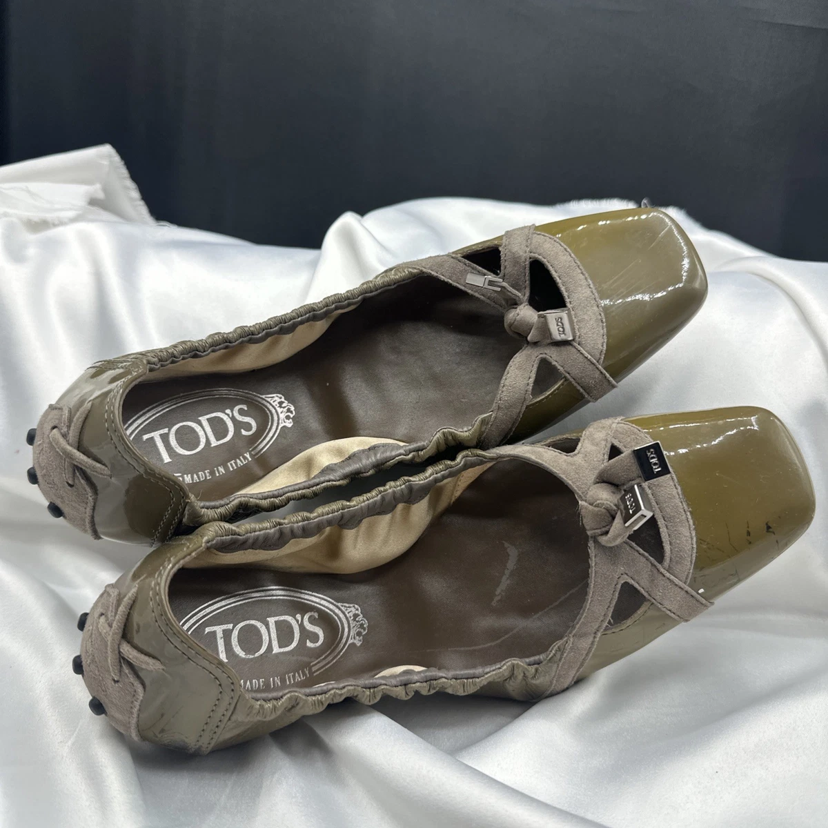 Tod’s made in Italy, flat shoes, suede brown size 6 1/2 We do not own a pair of Tod main image 3
