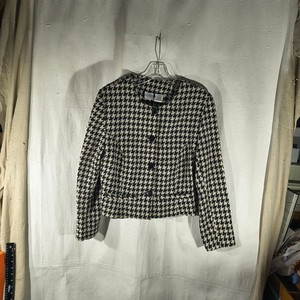 Miss Selfridge England Women's Size Large Houndstooth Black and White Jacket