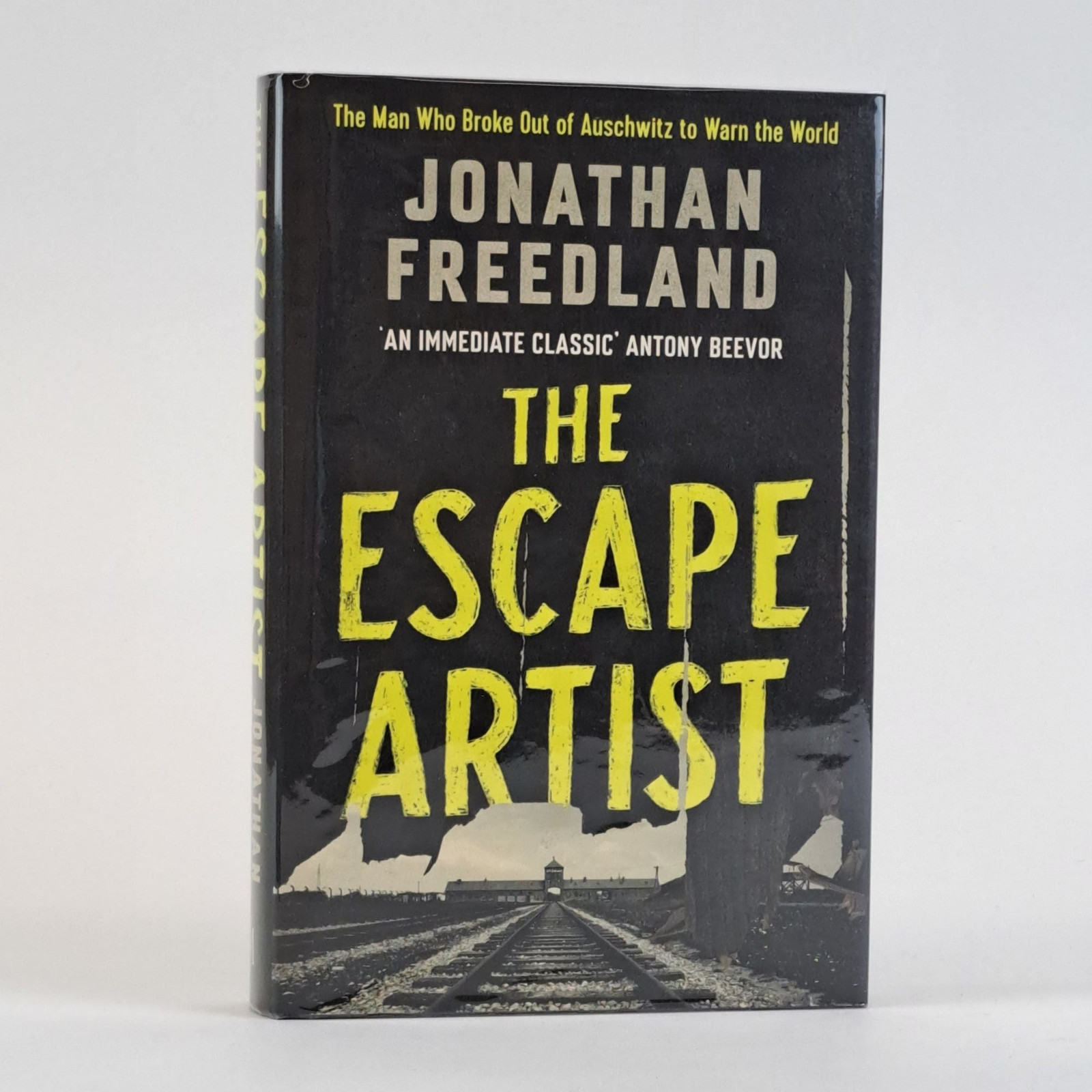 Jonathan Freedland / THE ESCAPE ARTIST Signed 1st Edition 2022