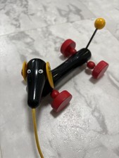 BRIO WOODEN DACHSHUND DOG PULL TOY RED BLACK YELLOW TODDLER PRESCHOOL 30332