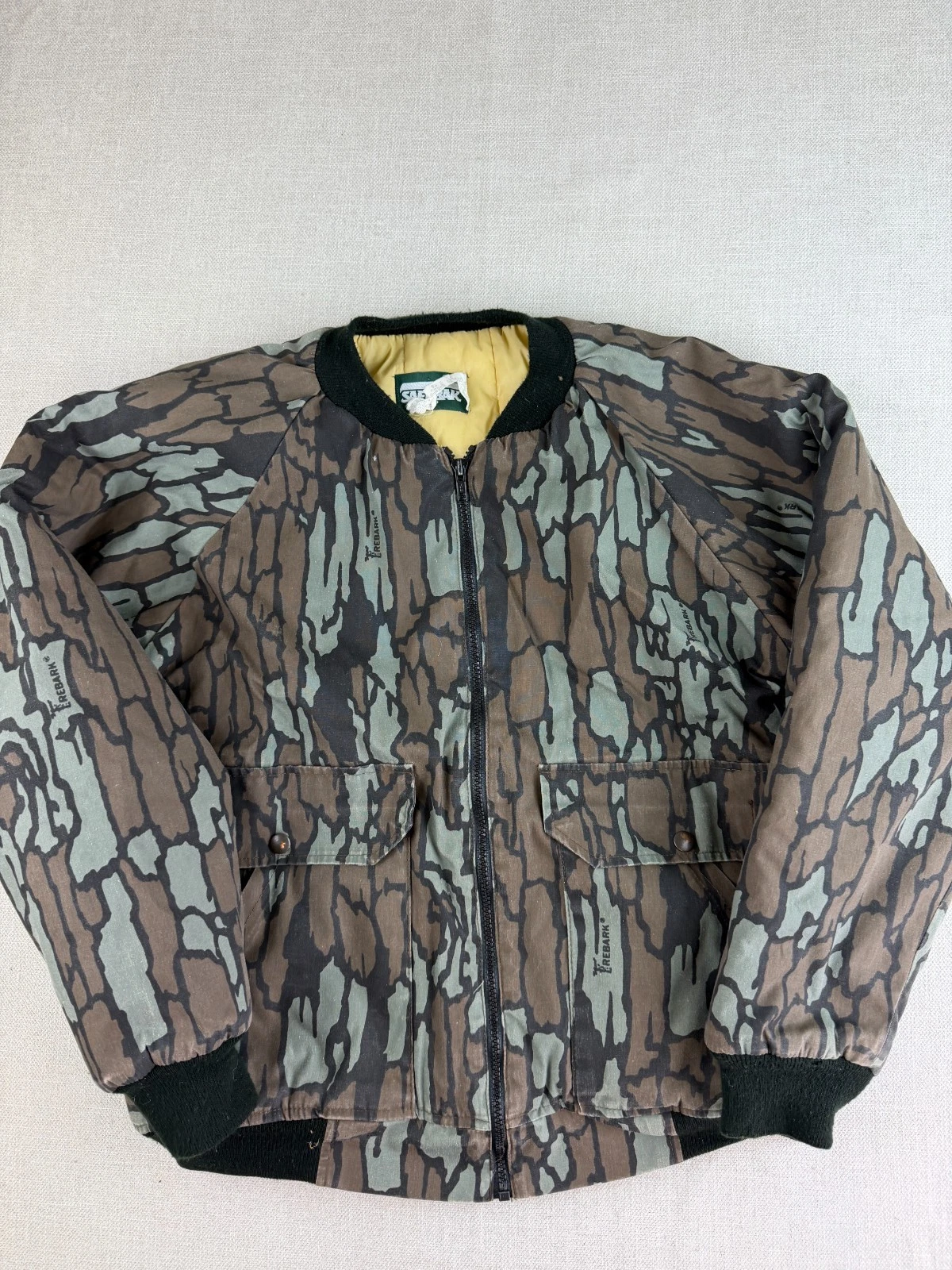 Saftbak Trebark Size Large Insulated Jacket Zip Up Hunting Fishing