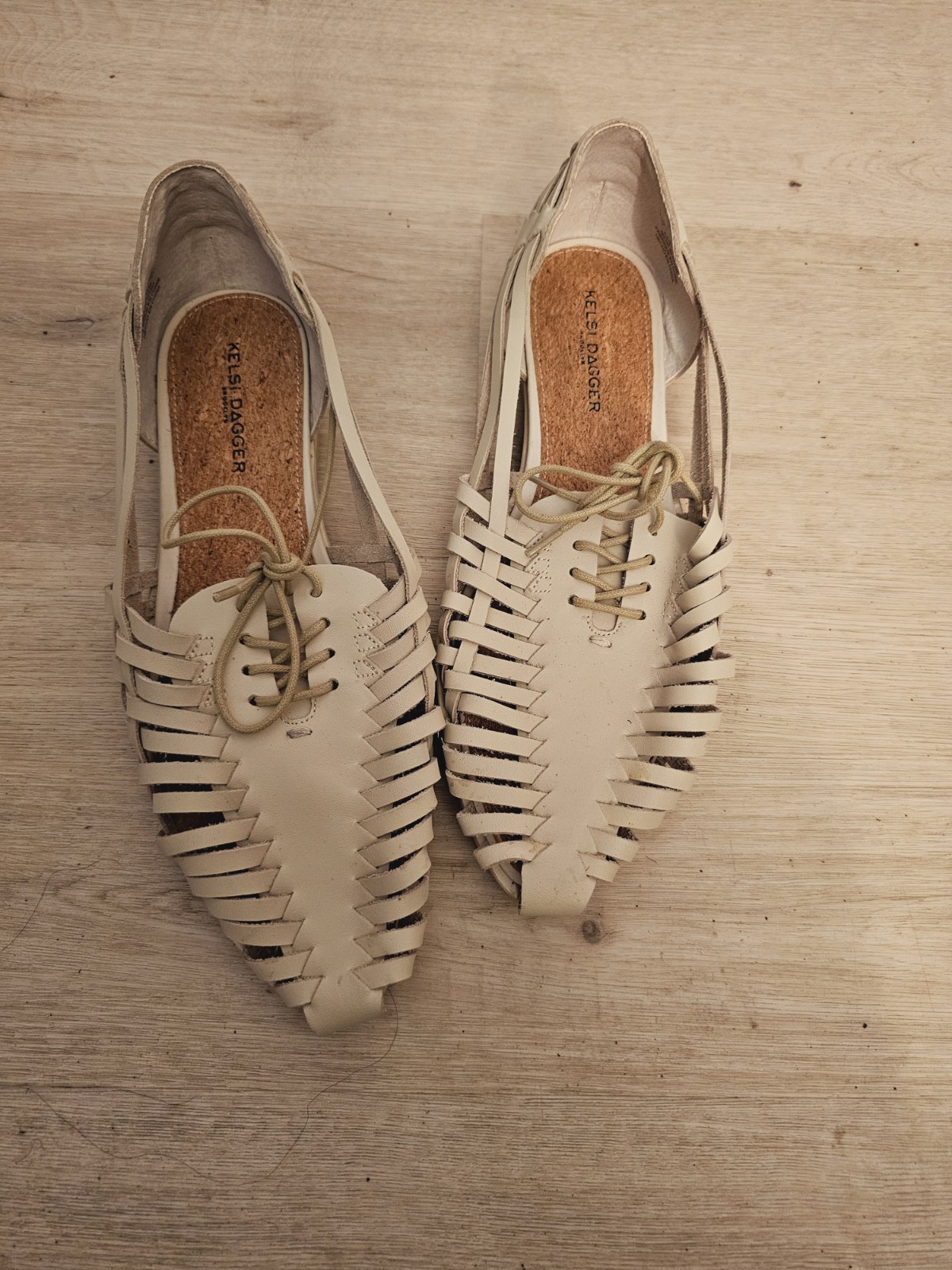 kelsi dagger Hurrachi sandals